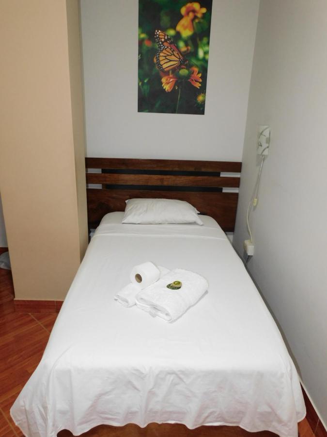 Hotel Tambopata Inn Puerto Maldonado Exterior photo