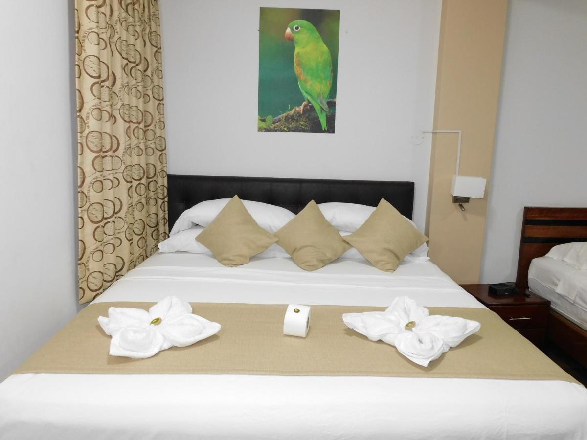 Hotel Tambopata Inn Puerto Maldonado Exterior photo